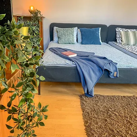 Dağ evi Central Tiny Bükreş