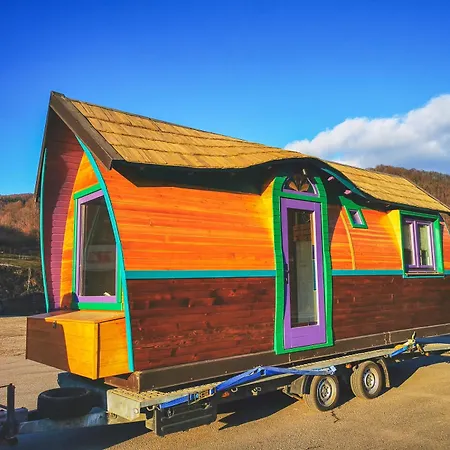 Central Tiny Chalet