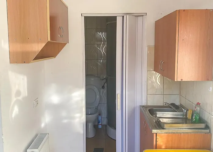 Central Tiny * Bukurešť