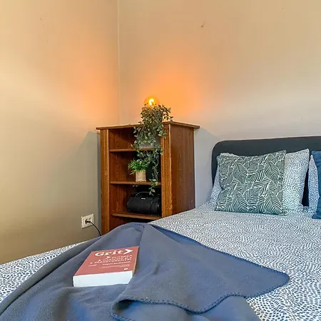 Σαλέ Central Tiny